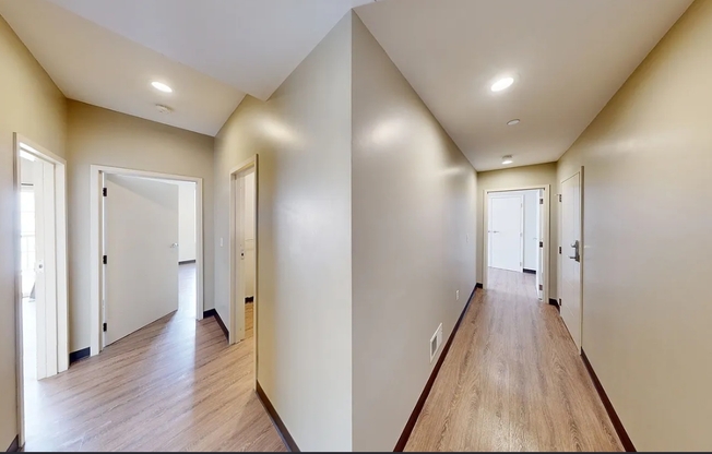 3 beds, 2 baths, 1,200 sqft, $5,300, Unit Unit 7