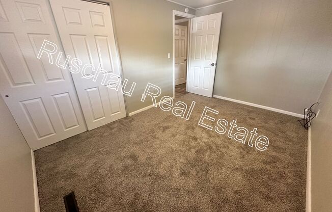 3 beds, 1 bath, $1,345