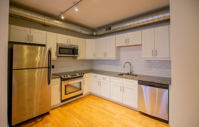 1 bed, 1 bath, 602 sqft, $2,108, Unit 315