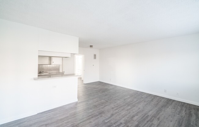 1 bed, 1 bath, 635 sqft, $2,195, Unit #7