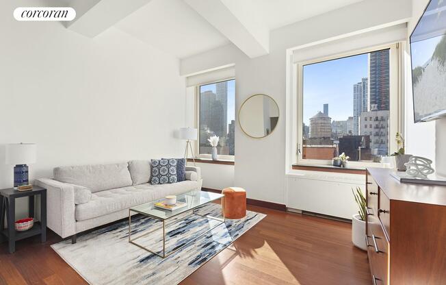 Studio, 1 bath, $4,500, Unit 7L