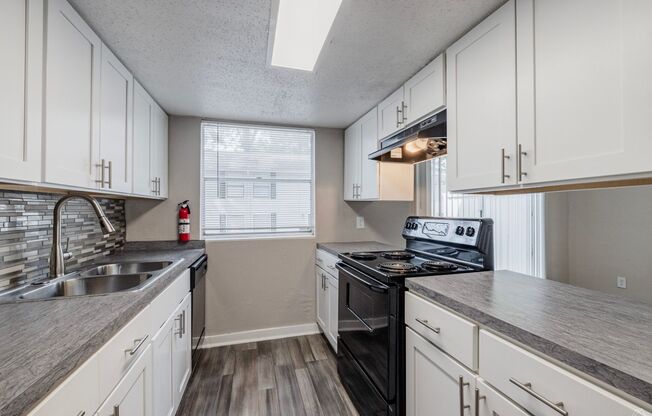 2 beds, 1.5 baths, 1,062 sqft, $1,150, Unit 1-09G