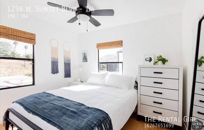 1236 W SUNSET BLVD