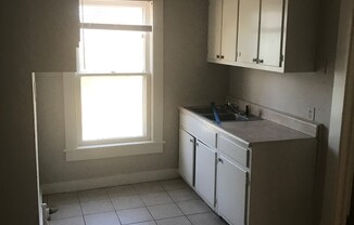 1 bed, 1 bath, $750