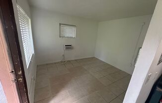 1 bed, 1 bath, $1,700