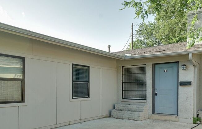 304 John Nance Garner Cir Unit #B2 Austin, TX 78753
