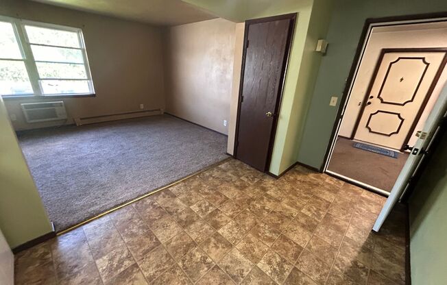 60 Bluemound Ct