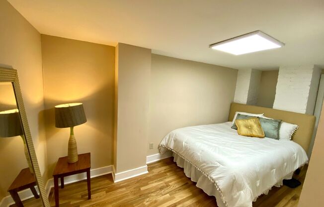 1 bed, 1 bath, 613 sqft, $1,545, Unit 934-14