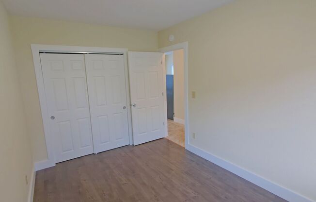 2 beds, 1 bath, $1,800