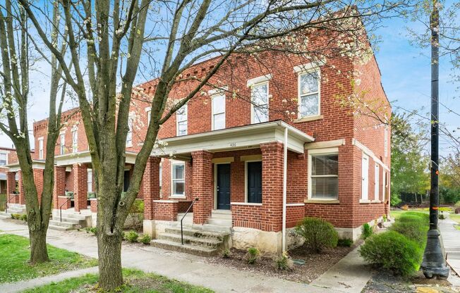 Mithoff and Washington Apartments