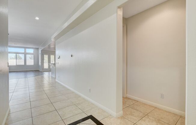 Single Family Home on 20k SQFT Lot in Gated Community