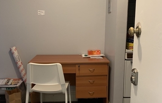 Studio, 1 bath, 600 sqft, $2,400, Unit 604