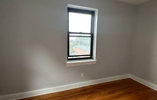 1 bed, 1 bath, $1,950, Unit A41