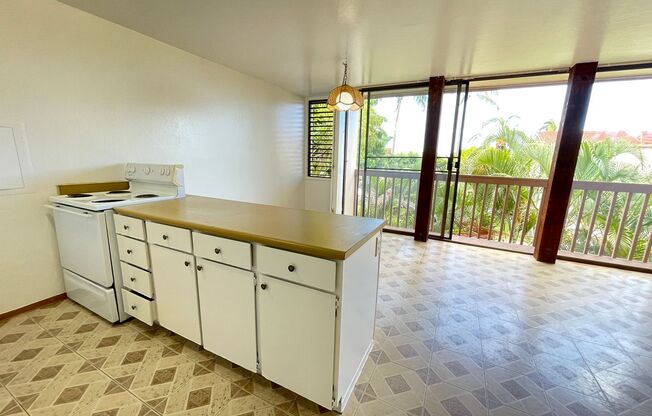 Recently updated Makaha Valley Plantation 2 Bedroom Available Now!