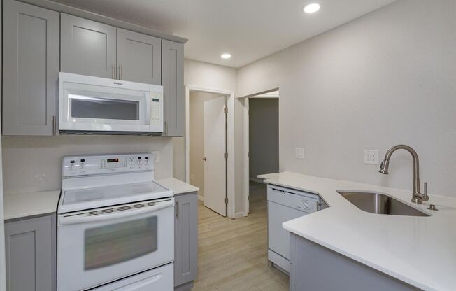 2 beds, 2 baths, $1,847