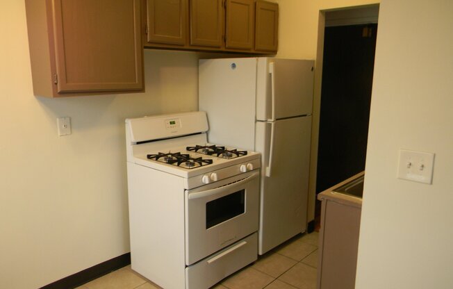 311 HAWTHORNE CIR