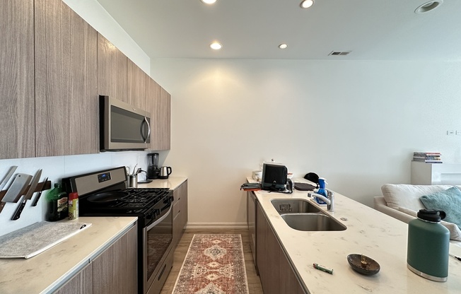 4109 NARRAGANSETT