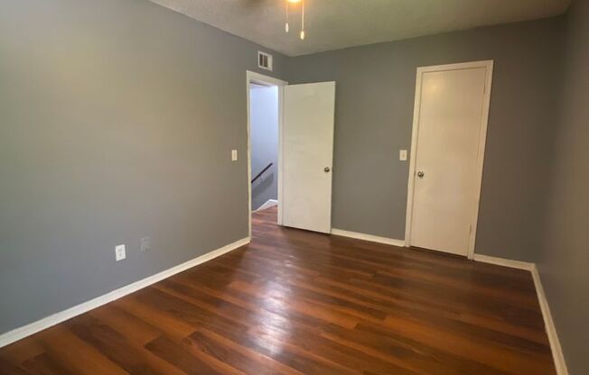 Monterey Square Apartments