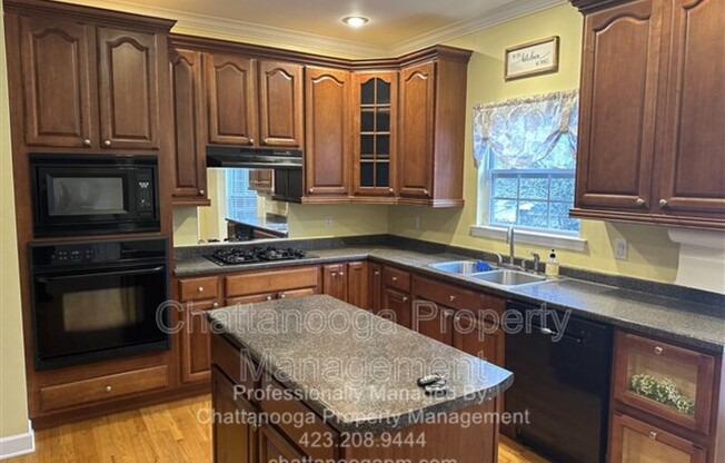 2481 TRIANGLE FARM RD
