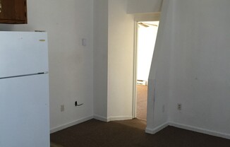 1 bed, 1 bath, $950, Unit 138