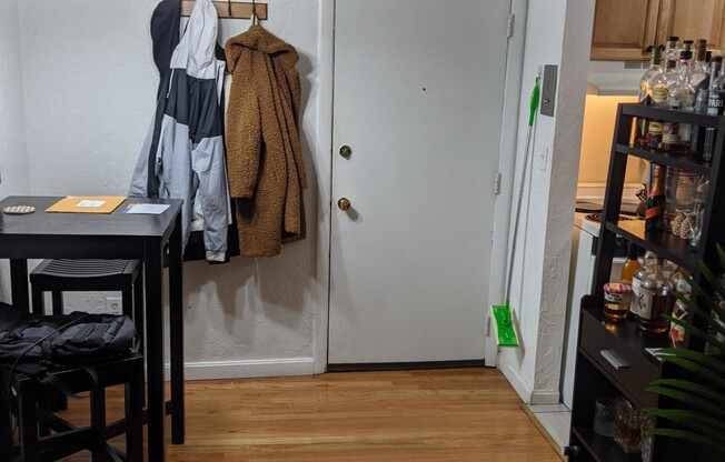 1 bed, 1 bath, $2,630, Unit 2