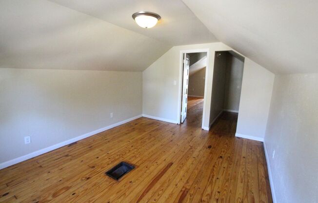 3 bedroom 1 bath West Allis home with granite counters and 2 car garage