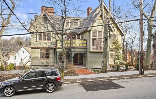 165 WINTHROP RD