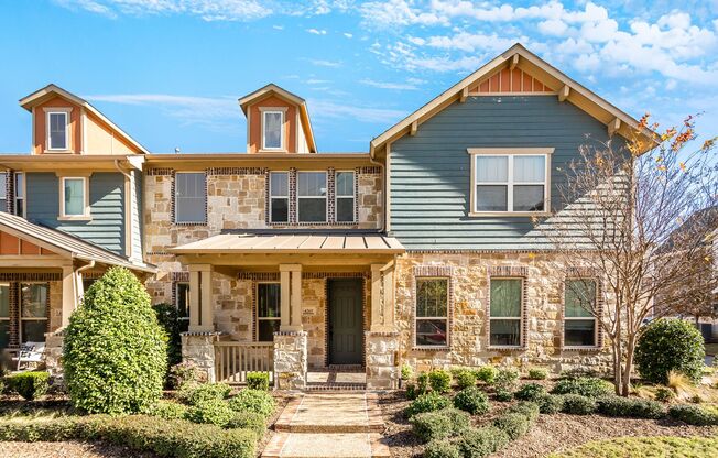 2/2.5 Townhome in Viridian Village