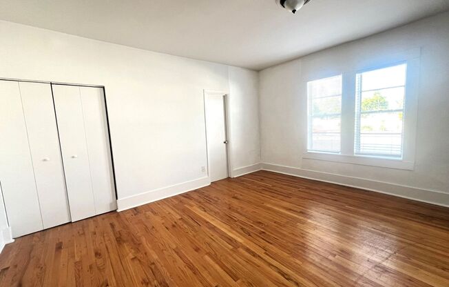 Studio, 1 bath, $1,700, Unit 1319-305