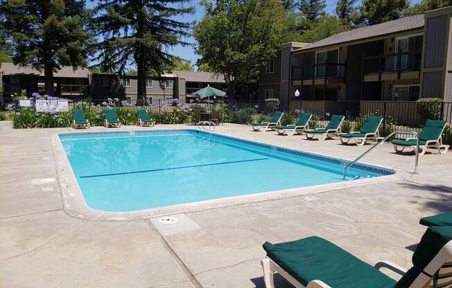 1 bed, 1 bath, 700 sqft, $1,595, Unit 099