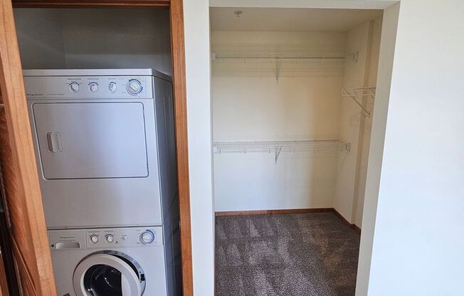 1 bed, 1 bath, 728 sqft, $1,725, Unit 507