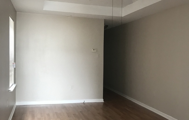 2633 Louisa St.