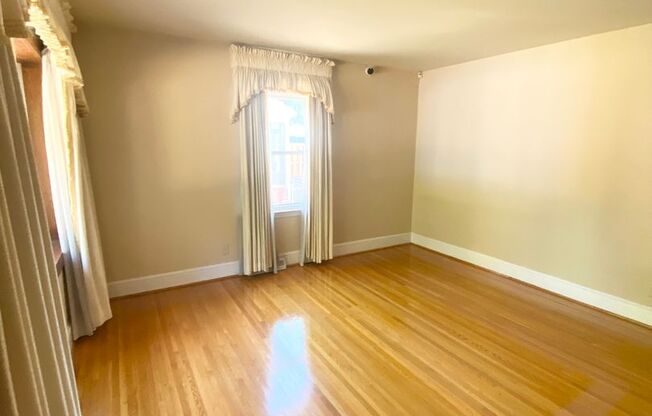 3-Bedroom Home Close to Uptown!