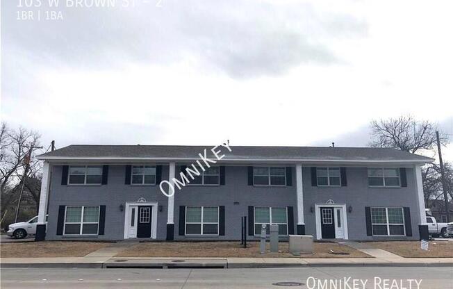 103 W Brown Street