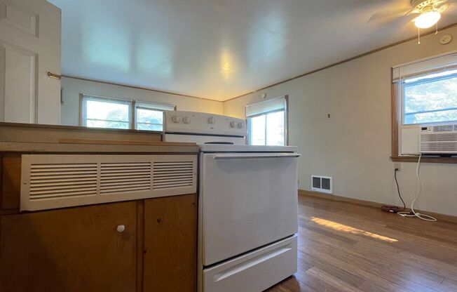 73rd st - 4924
