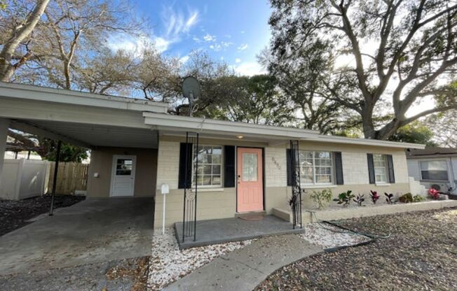 for rent - 6490 34th Ave N - St Petersburg FL