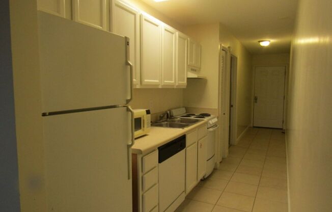 1 bed, 1 bath, $1,220