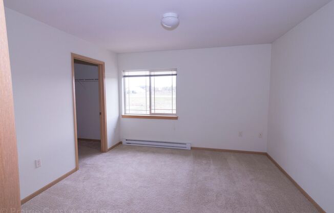 2 beds, 2 baths, 1,186 sqft, $1,905, Unit 302-202