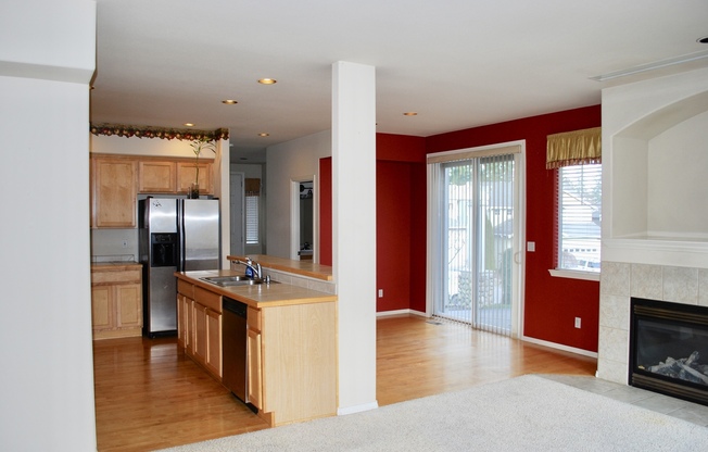 Spacious Bothell Home with Home Theater in a great location!!