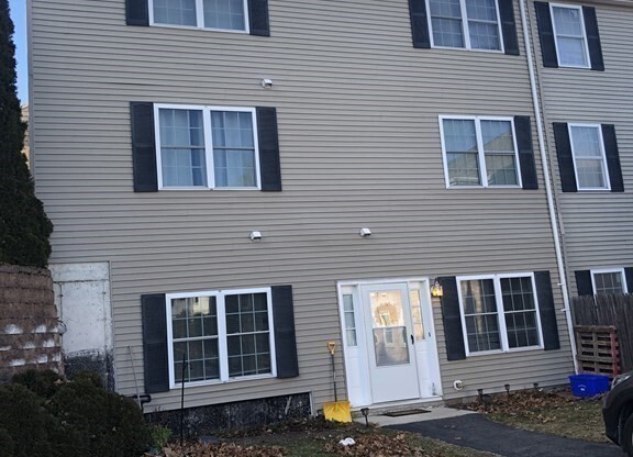 55 DUTTON ST