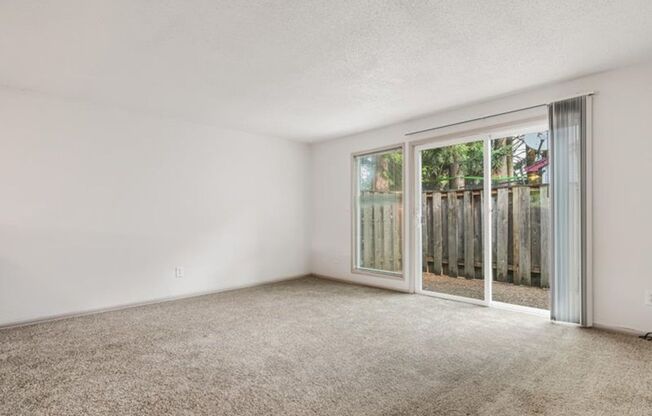 2 beds, 1.5 baths, 1,100 sqft, $1,750, Unit 7