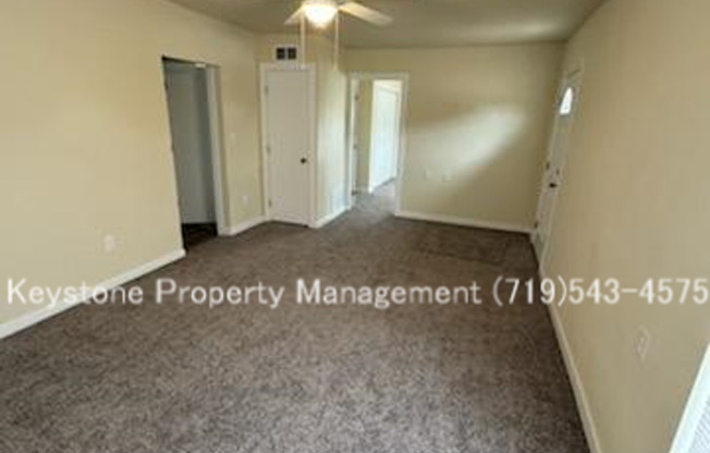 2 beds, 1 bath, $1,250