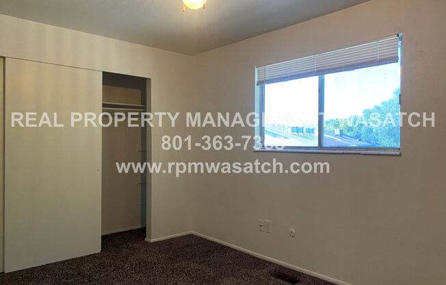 3 beds, 1.5 baths, $1,550