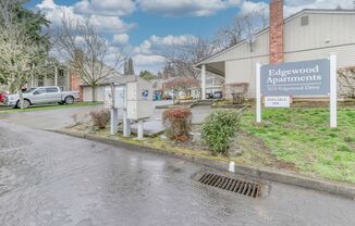 Edgewood Apartments in Vancouver, WA - 2 Bedrooms and 1 Bath