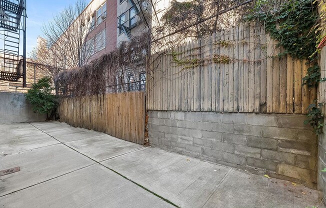 2 beds, 1.5 baths, $4,495, Unit 4A