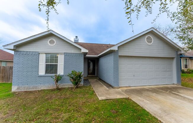 Modern Elegance Beckons: Unveil Your Dream Home in Kyle, TX!