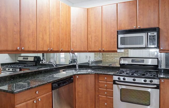 1 bed, 1 bath, 493 sqft, $2,195, Unit 622-3B