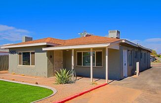 **Charming Single-Story Upgraded Townhouse - A Great Deal! $1,200 move in incentive**