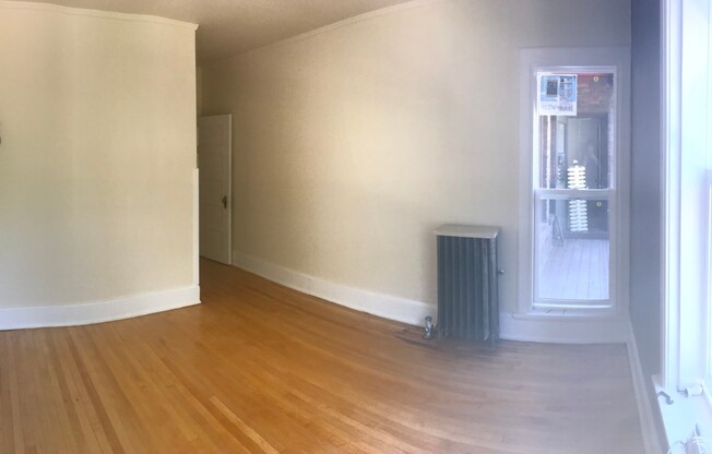 4 beds, 2 baths, $2,345, Unit 3