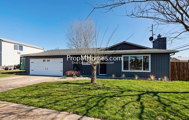 Updated Two Bedroom Home in Lafayette - Fenced Yard!